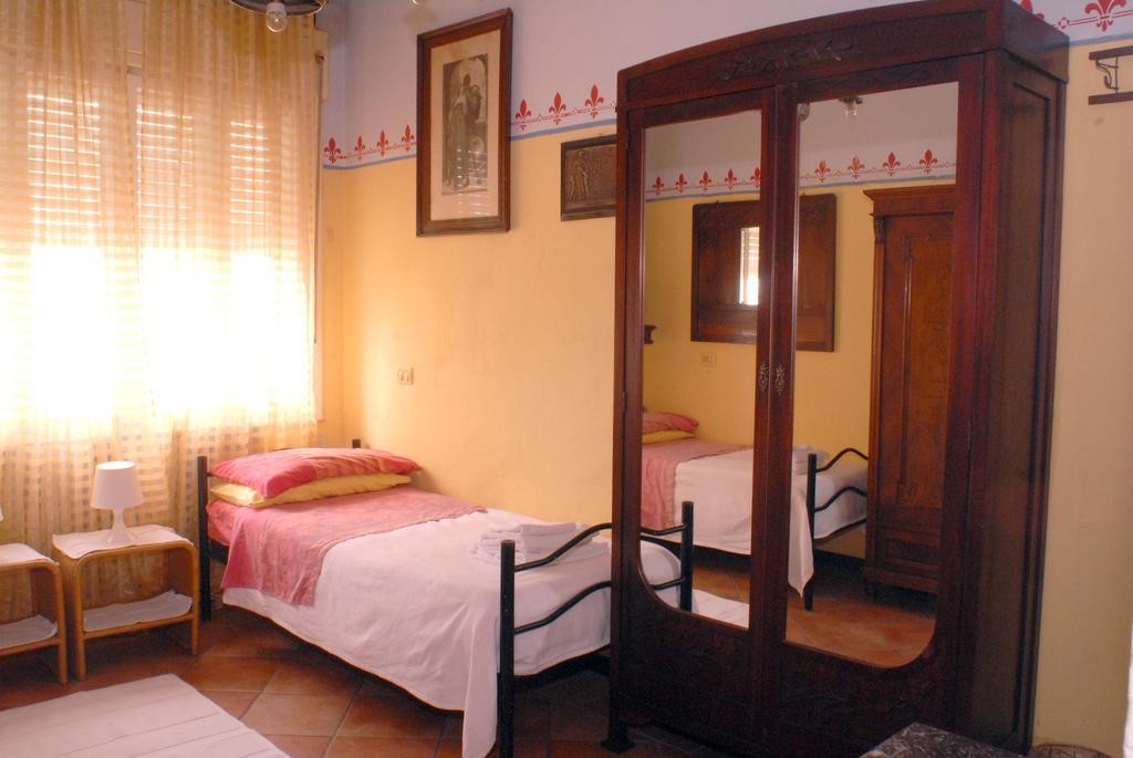 Villa Fiorita Monfalcone Room photo